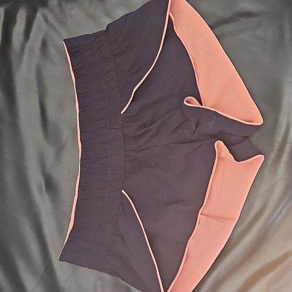 Lululemon Run Times Shorts Double Sided Pink/gray Shorts Size 4 - Picture 1 of 6